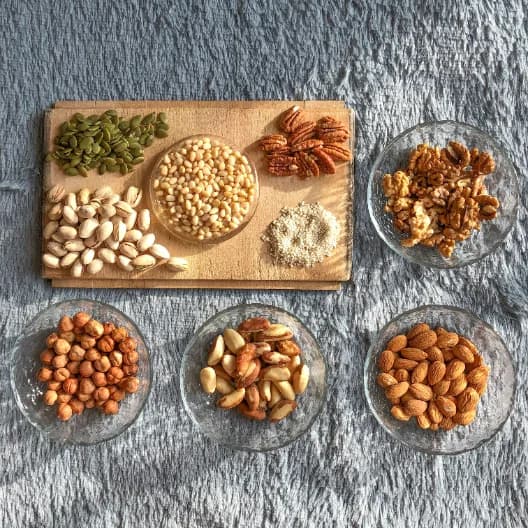 Raw cashew nuts graded and sized for kernel processors